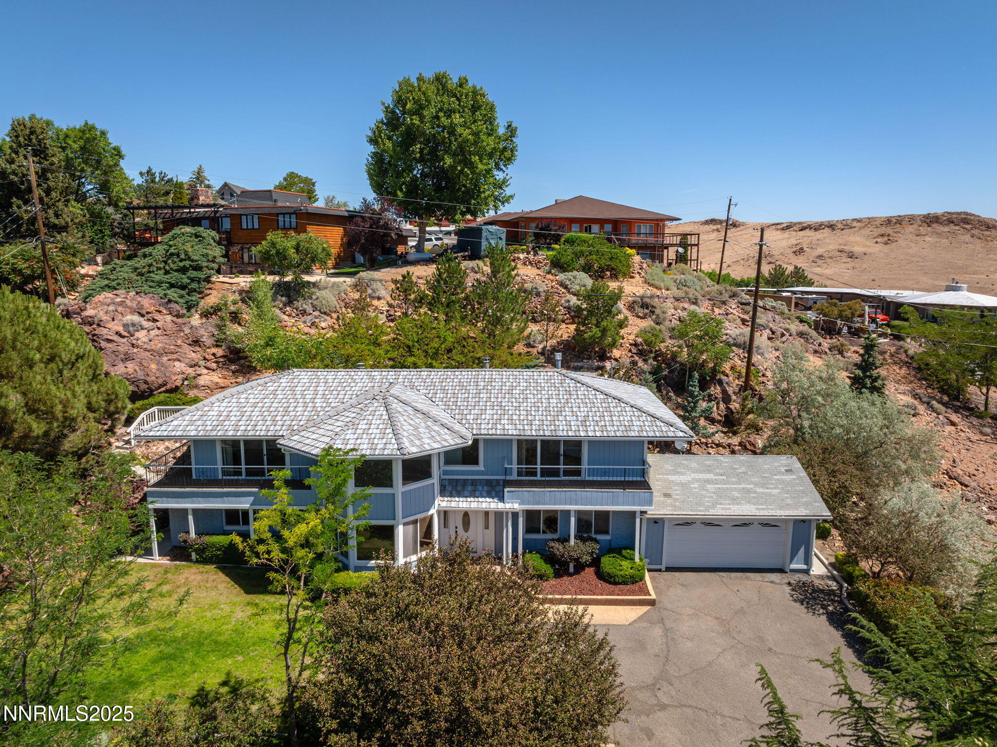 5525 Point View Way Sparks, NV 89431 - Photo 7 of 53 7-web-or-mls-DJI_0597