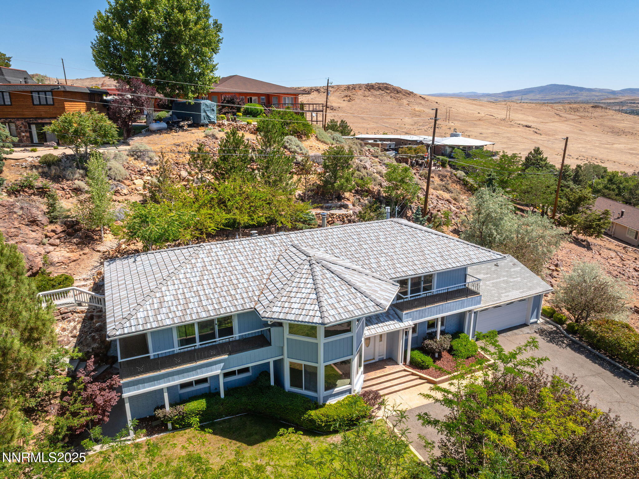 5525 Point View Way Sparks, NV 89431 - Photo 8 of 53 8-web-or-mls-DJI_0598