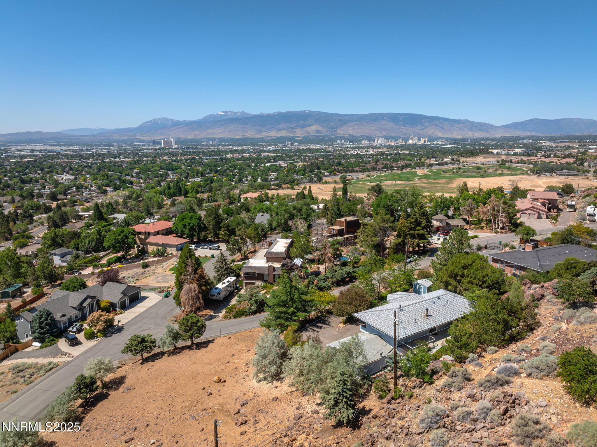 5525 Point View Way Sparks, NV 89431 - Photo 9 of 53 9-web-or-mls-DJI_0592