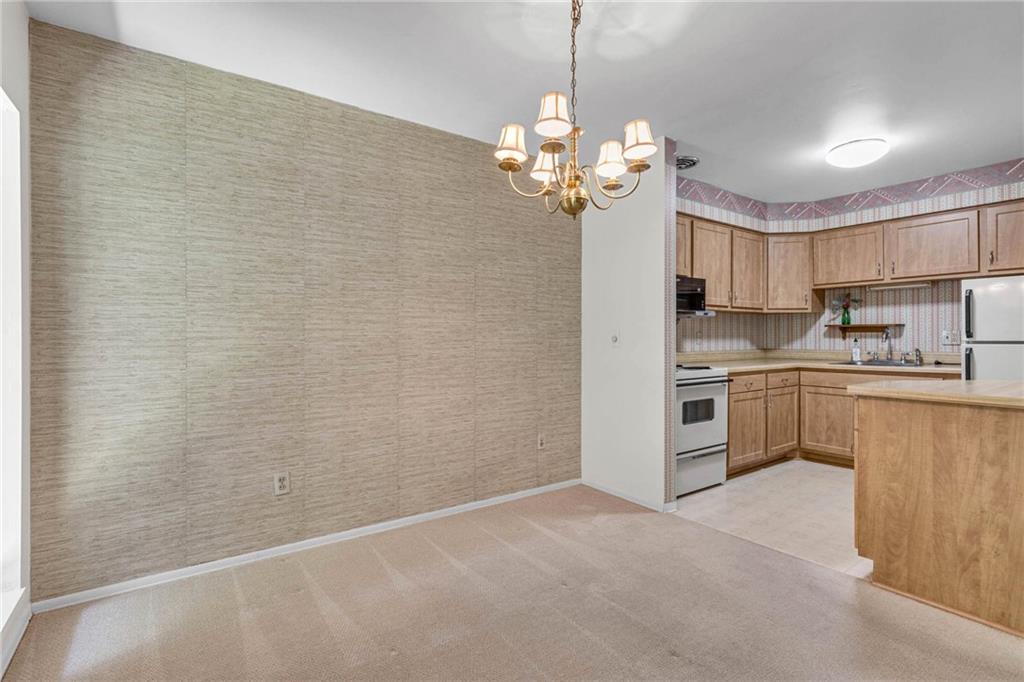 65 Darlington Road, Unit B33 Beaver Falls, PA 15010 - Photo 6 of 17 Gallery Image 6