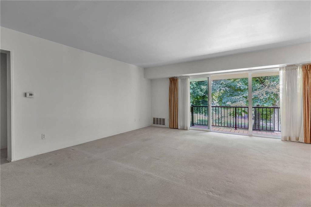 65 Darlington Road, Unit B33 Beaver Falls, PA 15010 - Photo 10 of 17 Gallery Image 10
