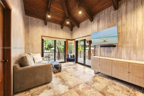 $3,250,000 | 21675 Southwest 232nd Street, Miami, FL 33170