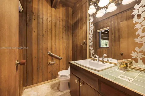 $3,250,000 | 21675 Southwest 232nd Street, Miami, FL 33170