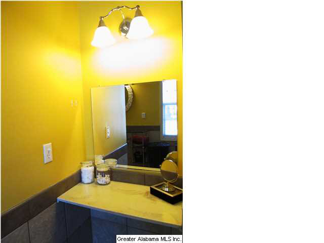 1549 Beck Road Eastaboga, AL 36260 - Photo 13 of 32
