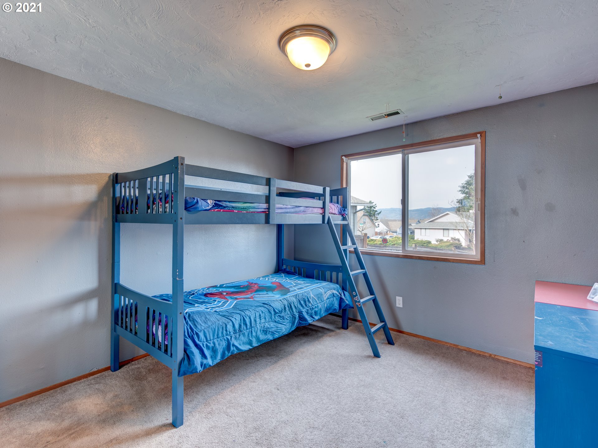 225 South 72nd Street Springfield, OR 97478 - Photo 21 of 31 Gallery Image 21