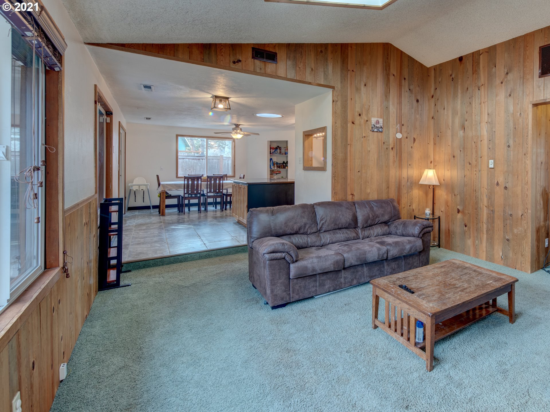225 South 72nd Street Springfield, OR 97478 - Photo 6 of 31 Gallery Image 6