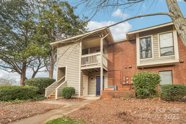 $260,000 | 7920 Greenside Court, Charlotte, NC 28277
