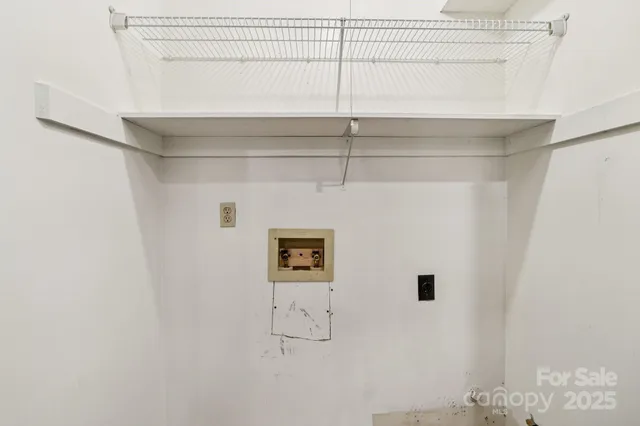 $260,000 | 7920 Greenside Court, Charlotte, NC 28277