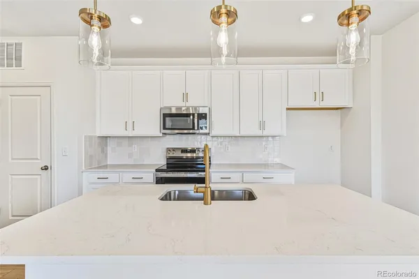 $444,990 | 13499 East 111th Avenue, Commerce City, CO 80022