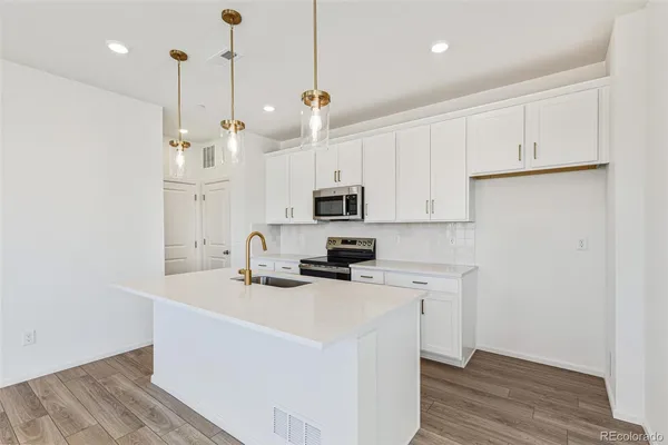 $444,990 | 13499 East 111th Avenue, Commerce City, CO 80022