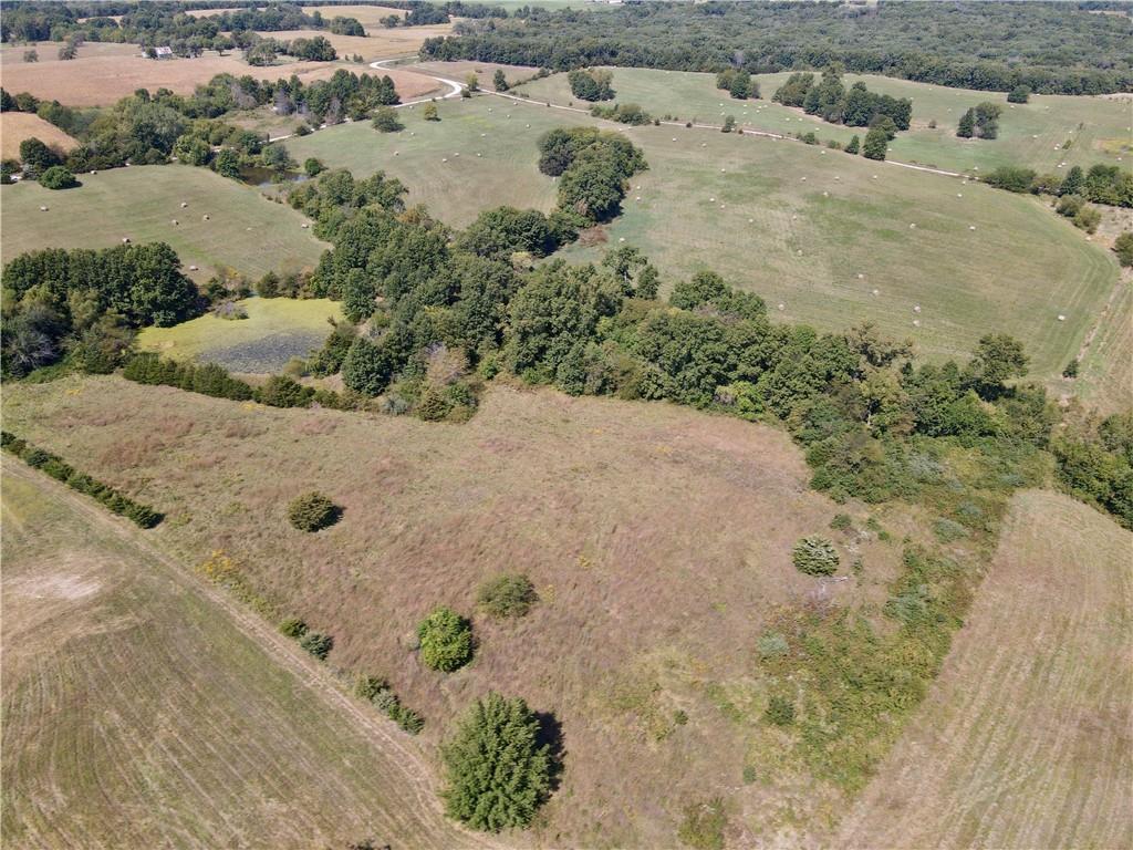 Southeast 75th Avenue Laredo, MO 64652 - Photo 6 of 23