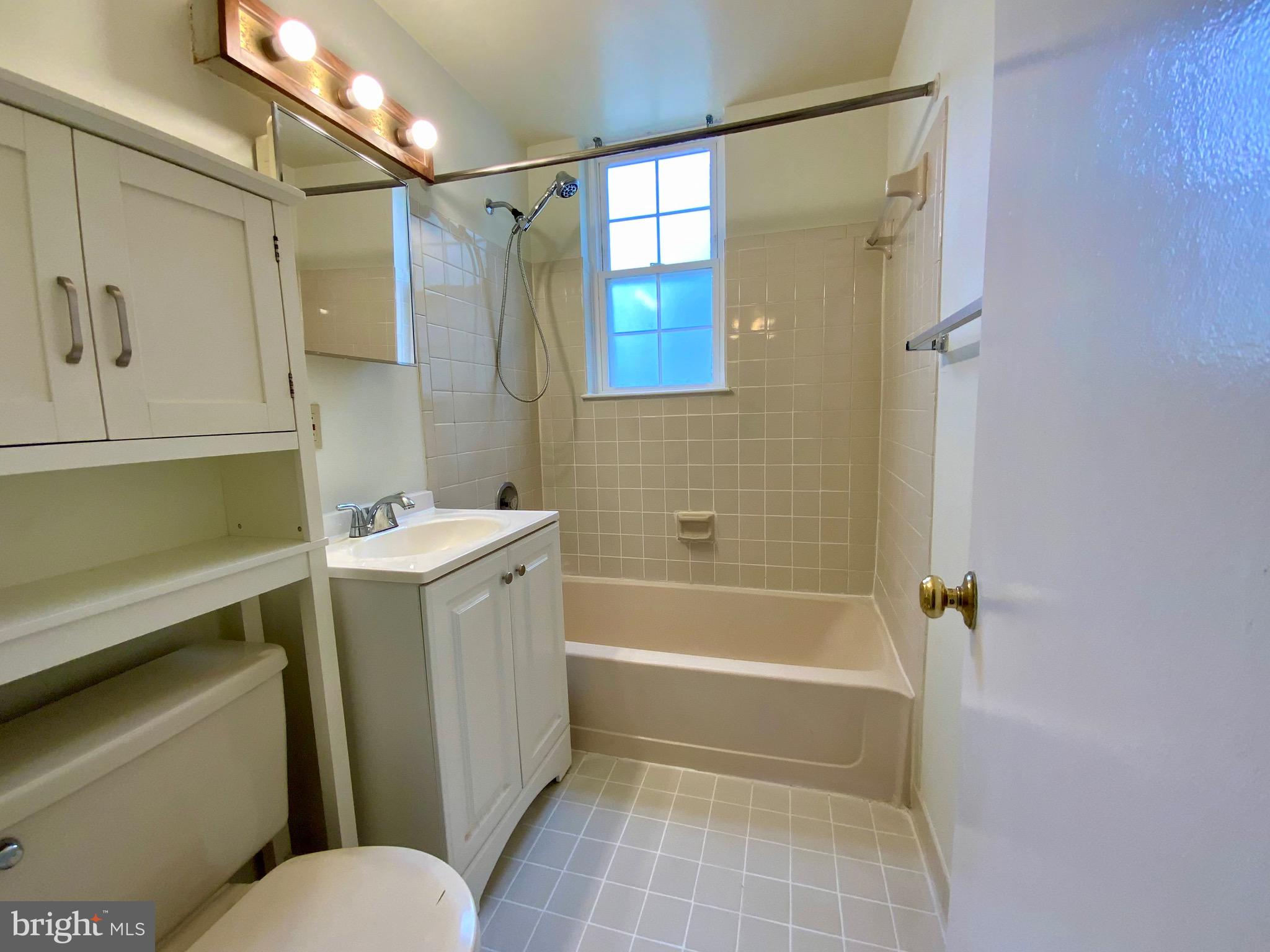 2007 Key Boulevard, Unit 586 Arlington, VA 22201 - Photo 9 of 11