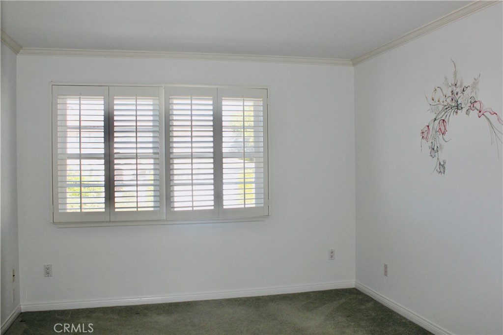6832 Verde Ridge Road Rancho Palos Verdes, CA 90275 - Photo 19 of 21 an empty room with a window