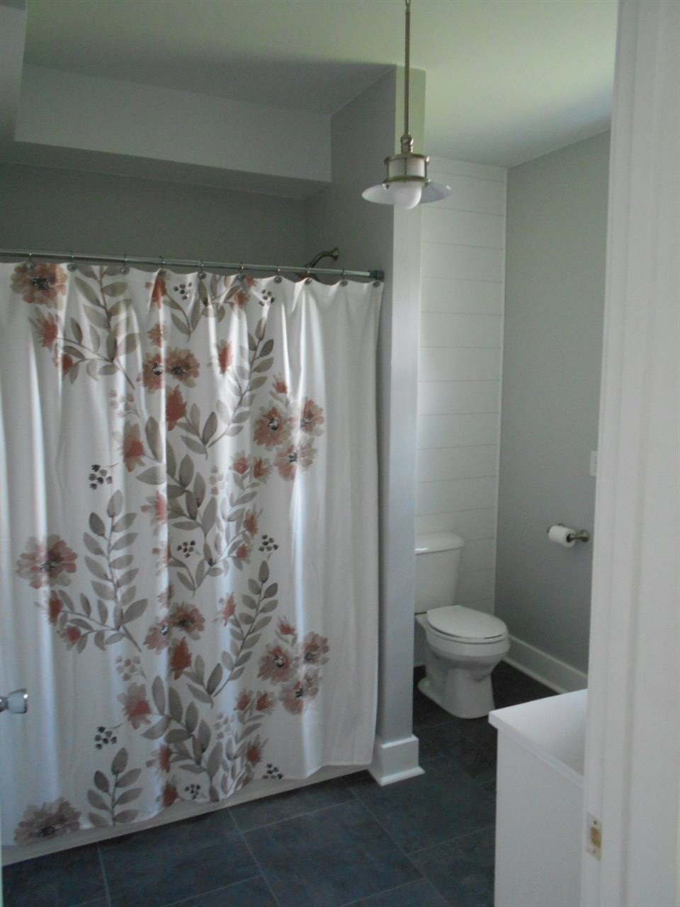 1015 Adams Street Decatur, IN 46733 - Photo 5 of 17
