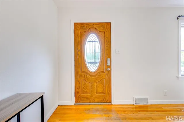 $219,900 | 141 South 9th Street, East Alton, IL 62024