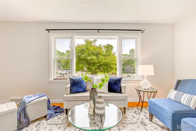 $219,900 | 141 South 9th Street, East Alton, IL 62024