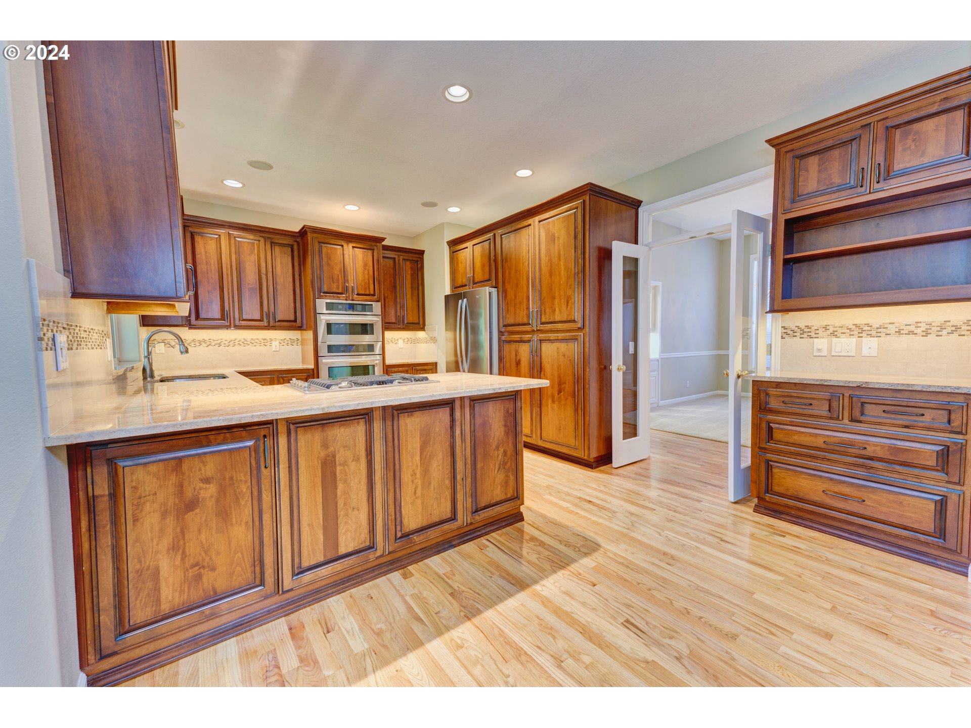 12464 Southwest Sheldrake Way Beaverton, OR 97007 - Photo 13 of 46 Gallery Image 13