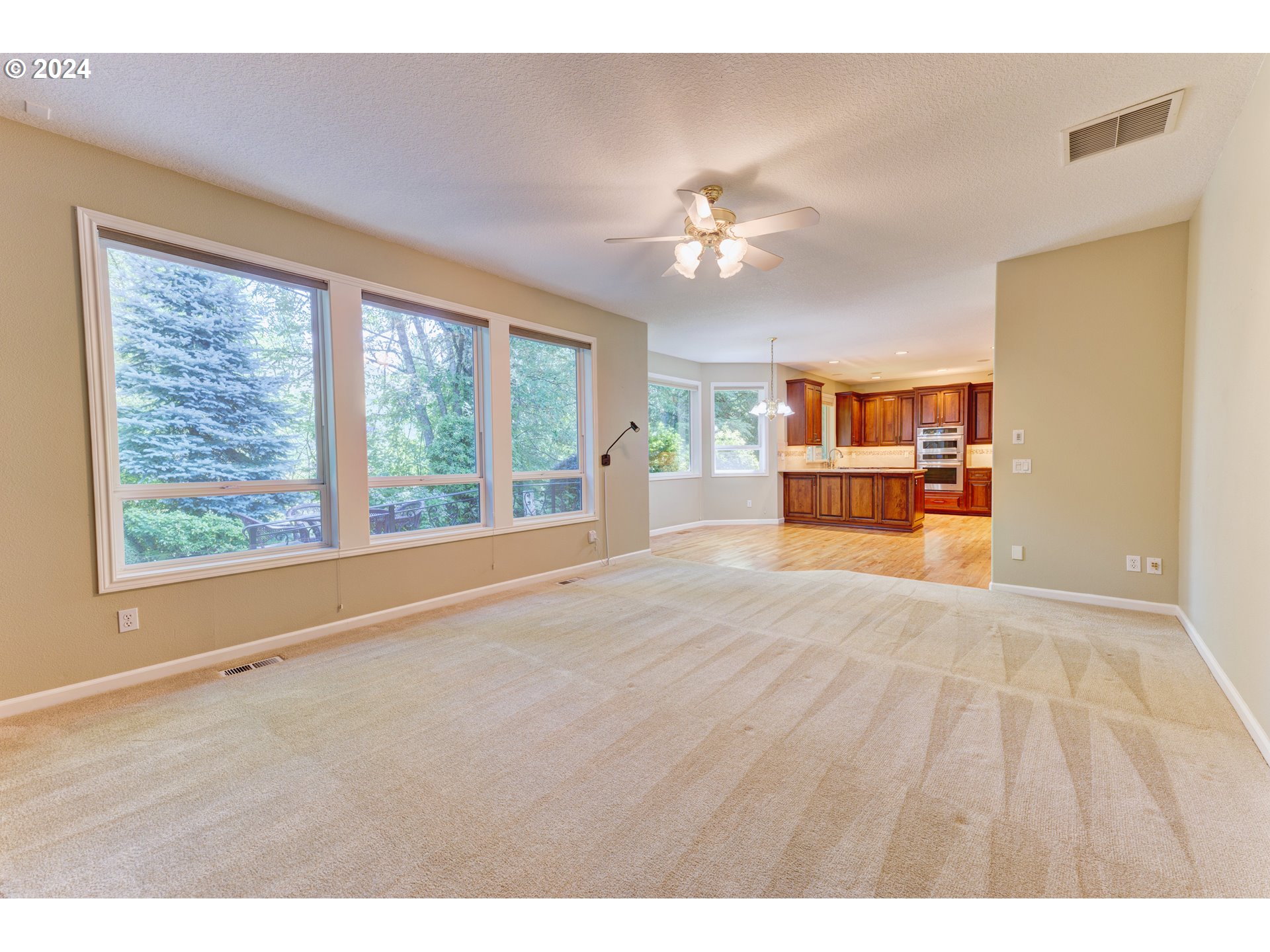 12464 Southwest Sheldrake Way Beaverton, OR 97007 - Photo 16 of 46 Family Room