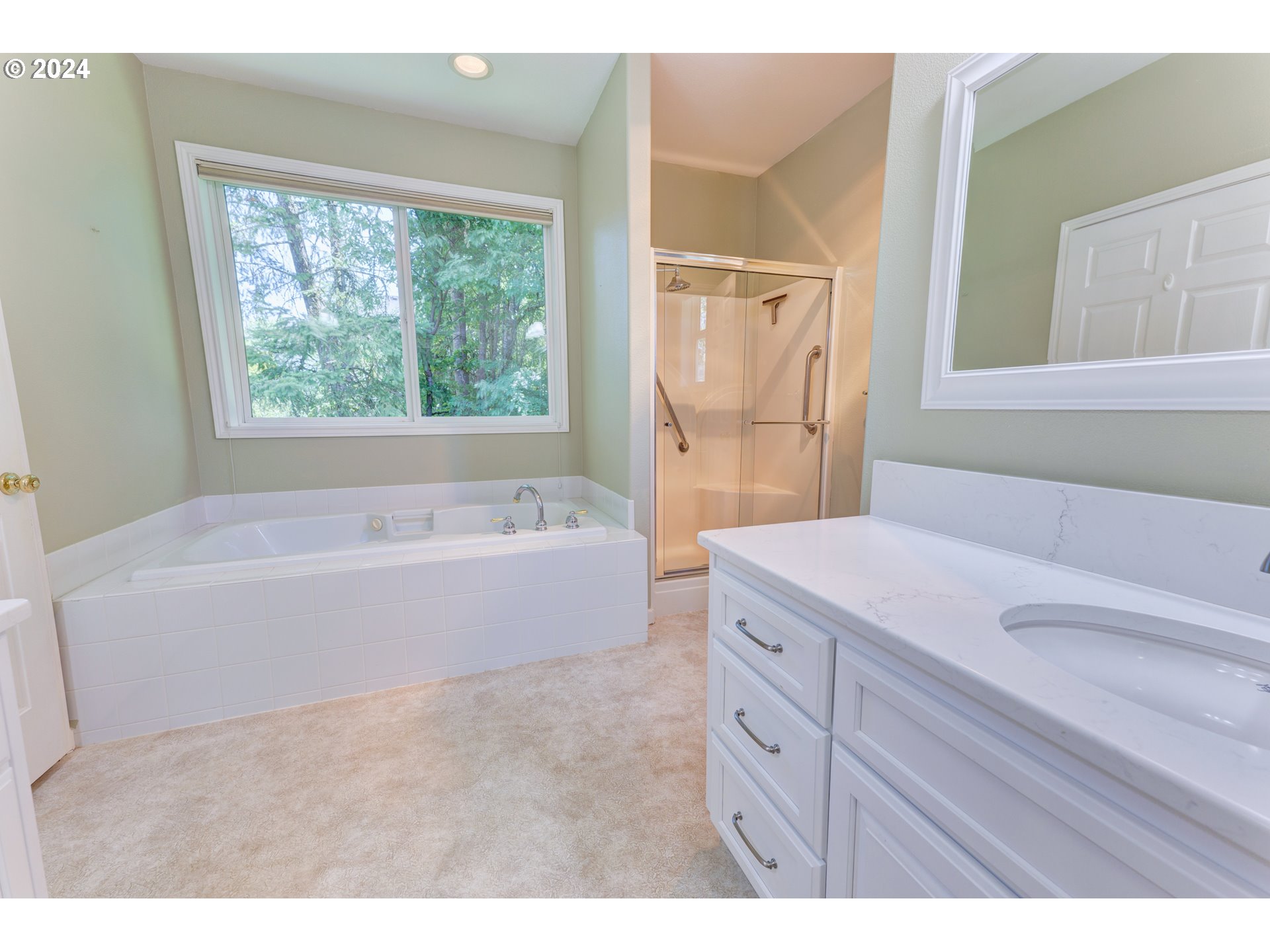 12464 Southwest Sheldrake Way Beaverton, OR 97007 - Photo 23 of 46 Bathroom, Attached