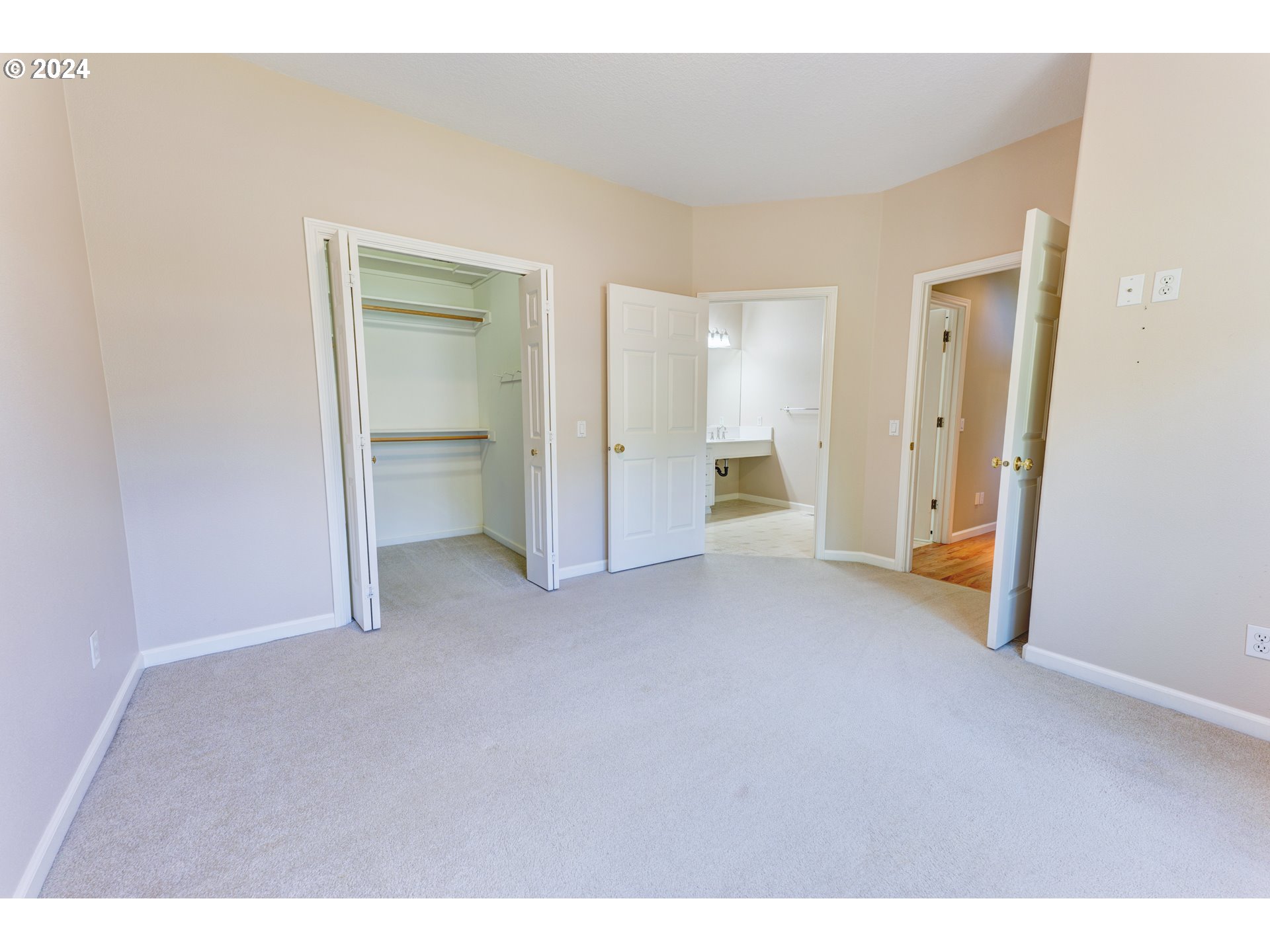 12464 Southwest Sheldrake Way Beaverton, OR 97007 - Photo 29 of 46 Bedroom