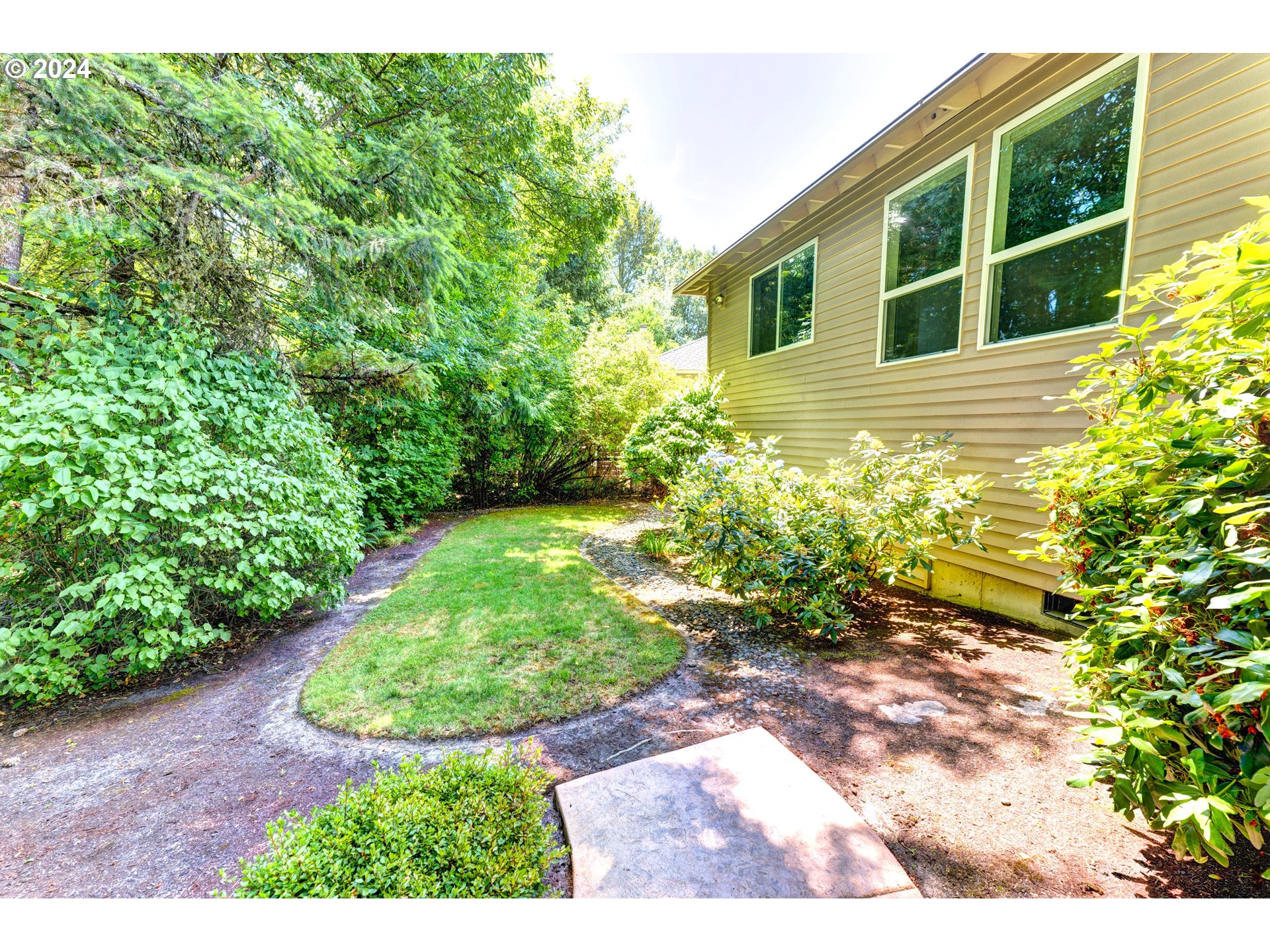 12464 Southwest Sheldrake Way Beaverton, OR 97007 - Photo 42 of 46 Backyard