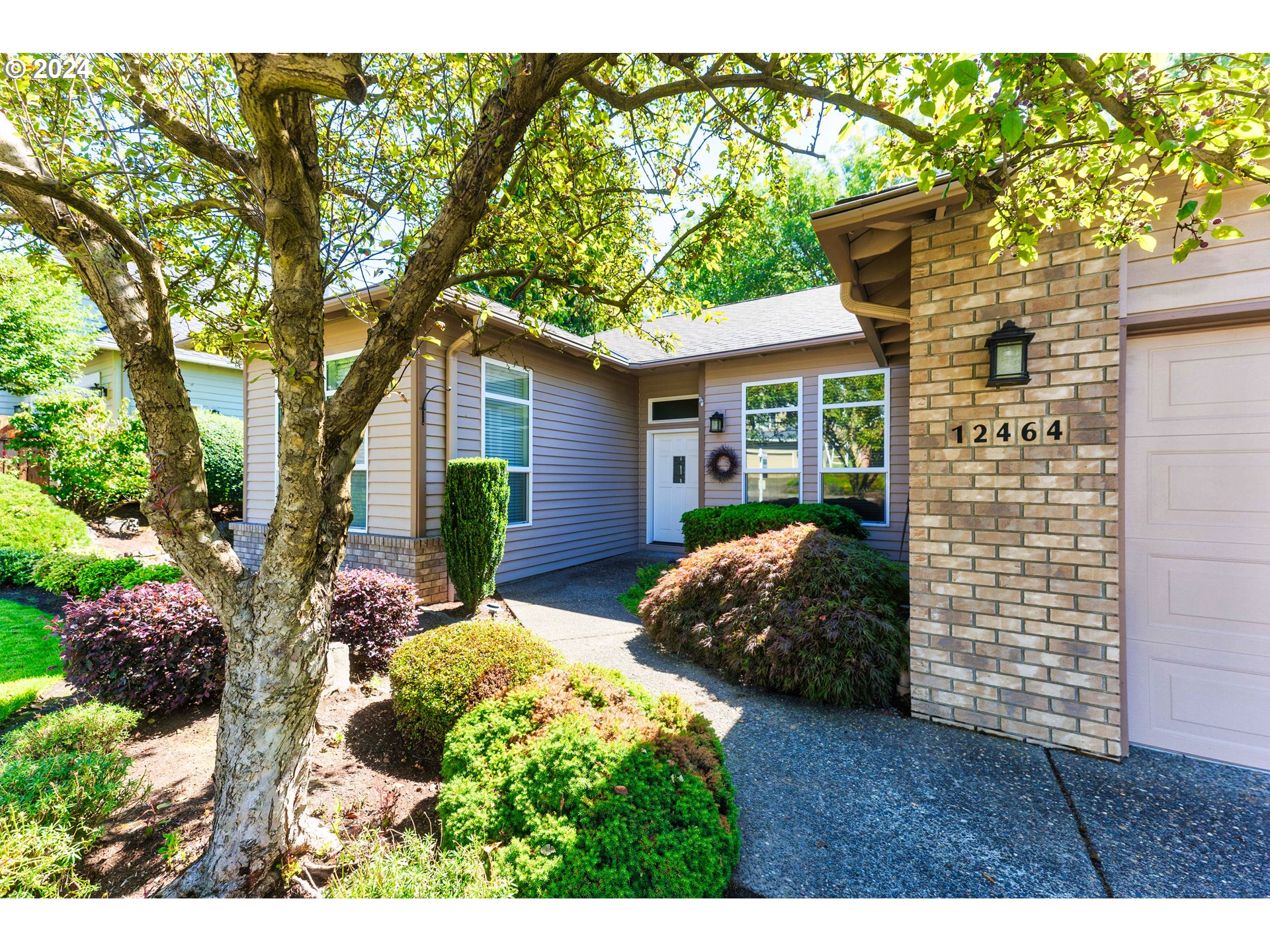 12464 Southwest Sheldrake Way Beaverton, OR 97007 - Photo 7 of 46 Gallery Image 7