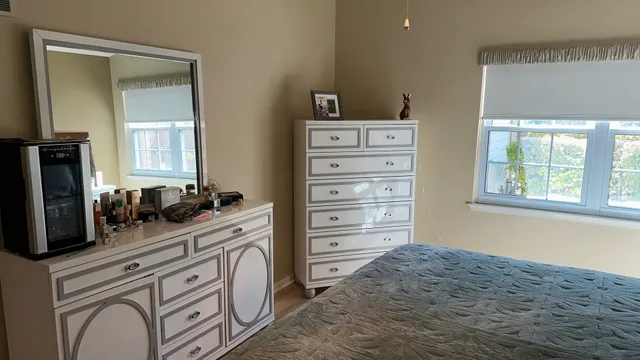 $425,900 | 393 Bentley Place, Buffalo Grove, IL 60089