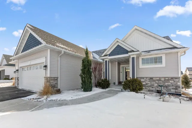$650,000 | 15672 Fairchild Way, Apple Valley, MN 55124