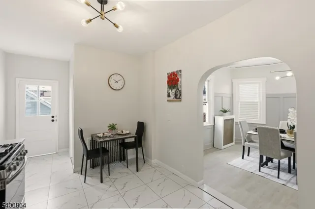 $549,000 | 204 Pine Street, Roselle, NJ 07203