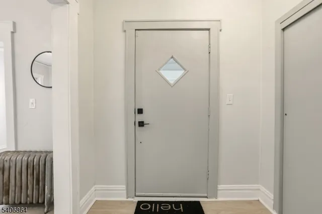 $549,000 | 204 Pine Street, Roselle, NJ 07203