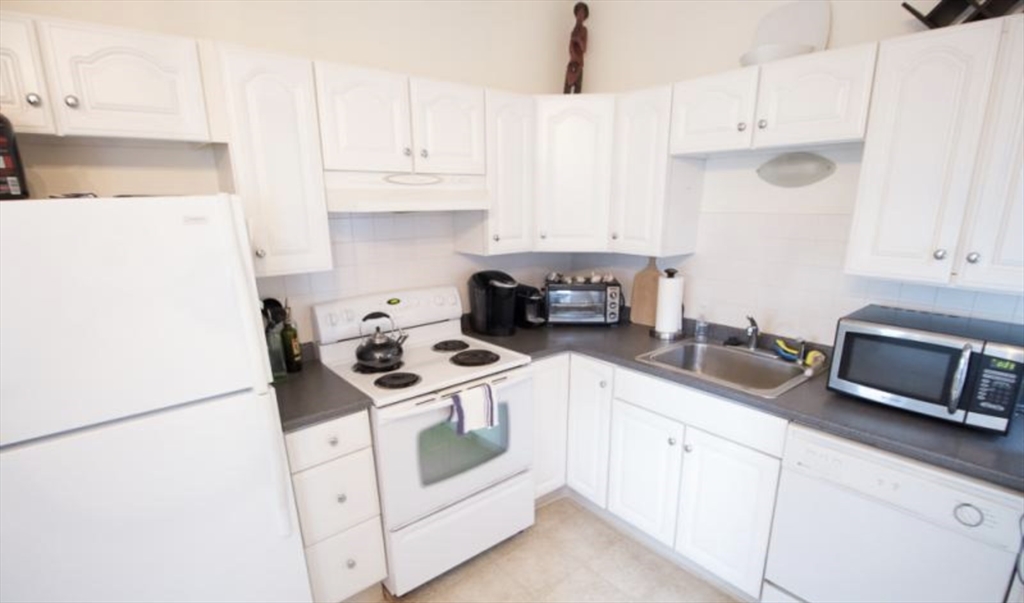 5 Royce Road, Unit 36 Boston, MA 02134 - Photo 5 of 10