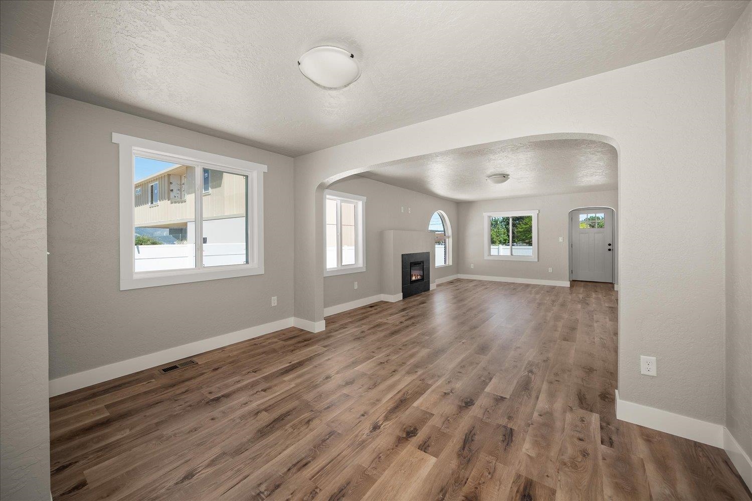 1005 South Century Road Spokane Valley, WA 99037 - Photo 11 of 44