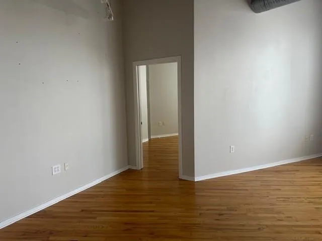 $180,000 | 2107 Grand Avenue, Unit 1009, Kansas City, MO 64108