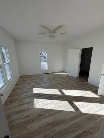 $151,900 | 602 West Cherry Street, McLeansboro, IL 62859