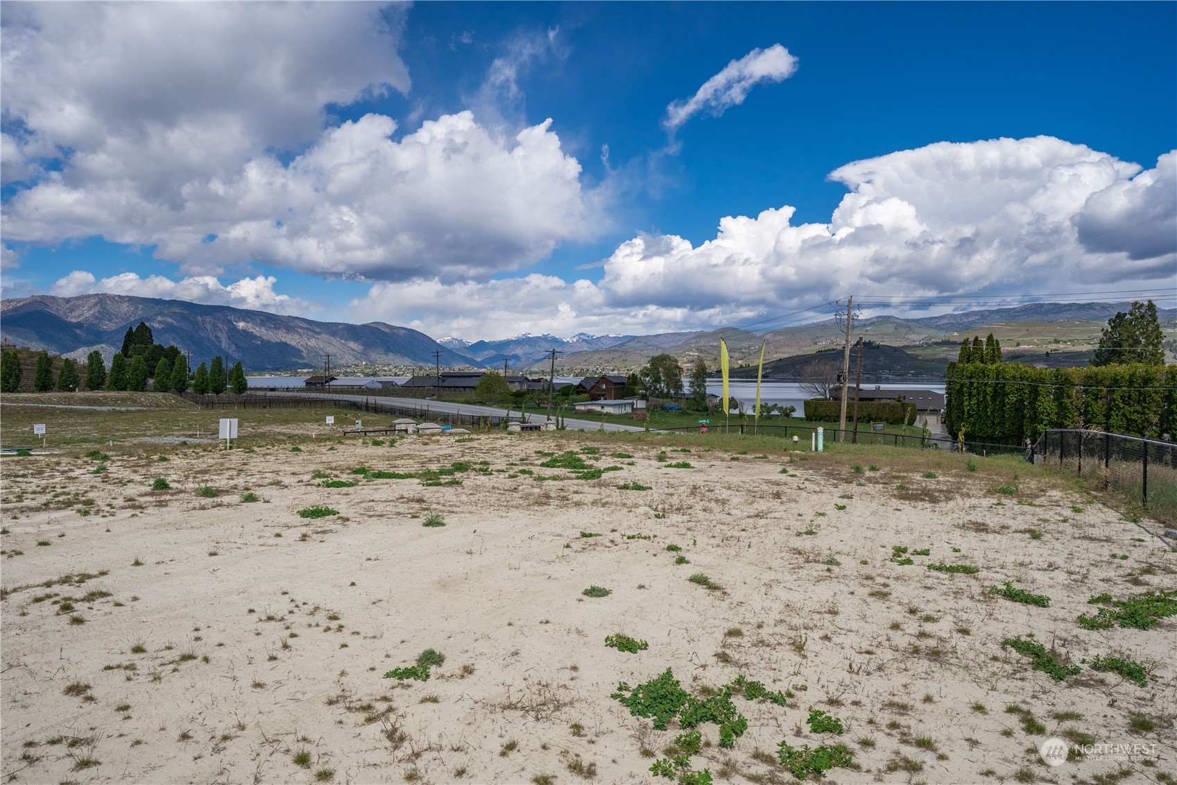 21 Loretta Lane Chelan, WA 98816 - Photo 7 of 37
