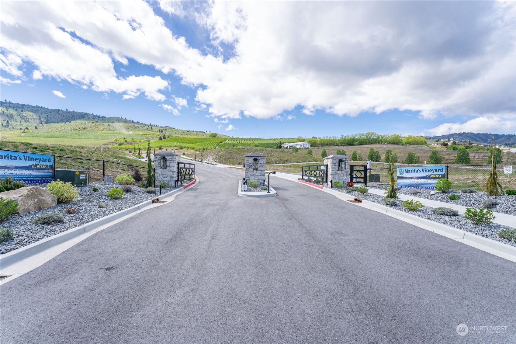 21 Loretta Lane Chelan, WA 98816 - Photo 8 of 37