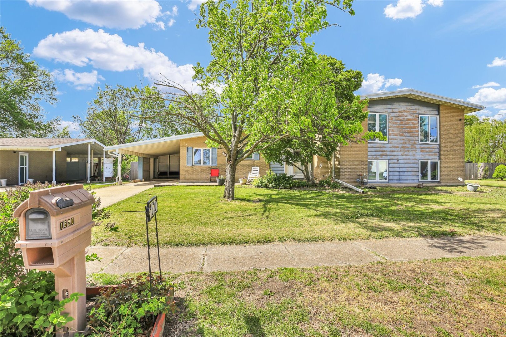 1520 South Pointe Drive Rantoul, IL 61866 - Photo 1 of 40