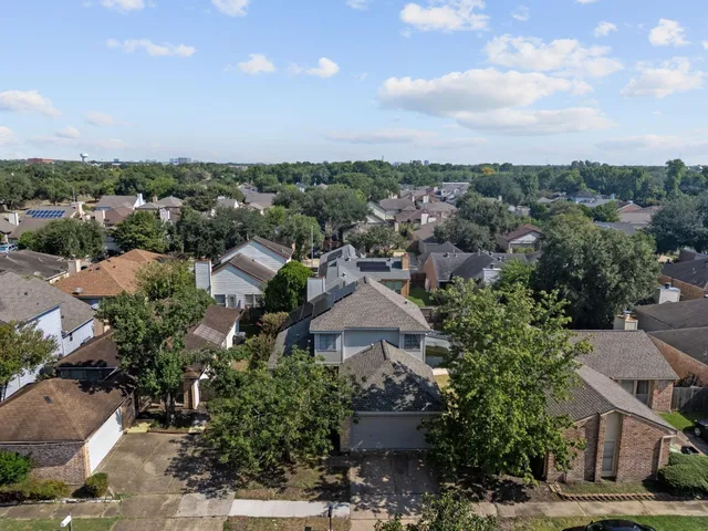 $1,900 | 8514 Deer Meadow Drive, Houston, TX 77071