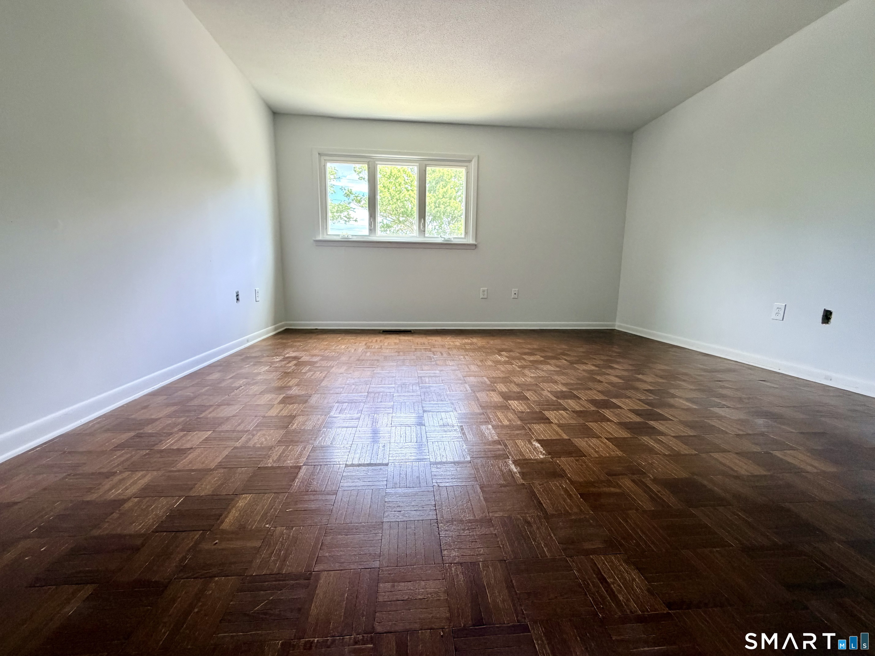 715 Frenchtown Road, Unit 49 Bridgeport, CT 06606 - Photo 12 of 28