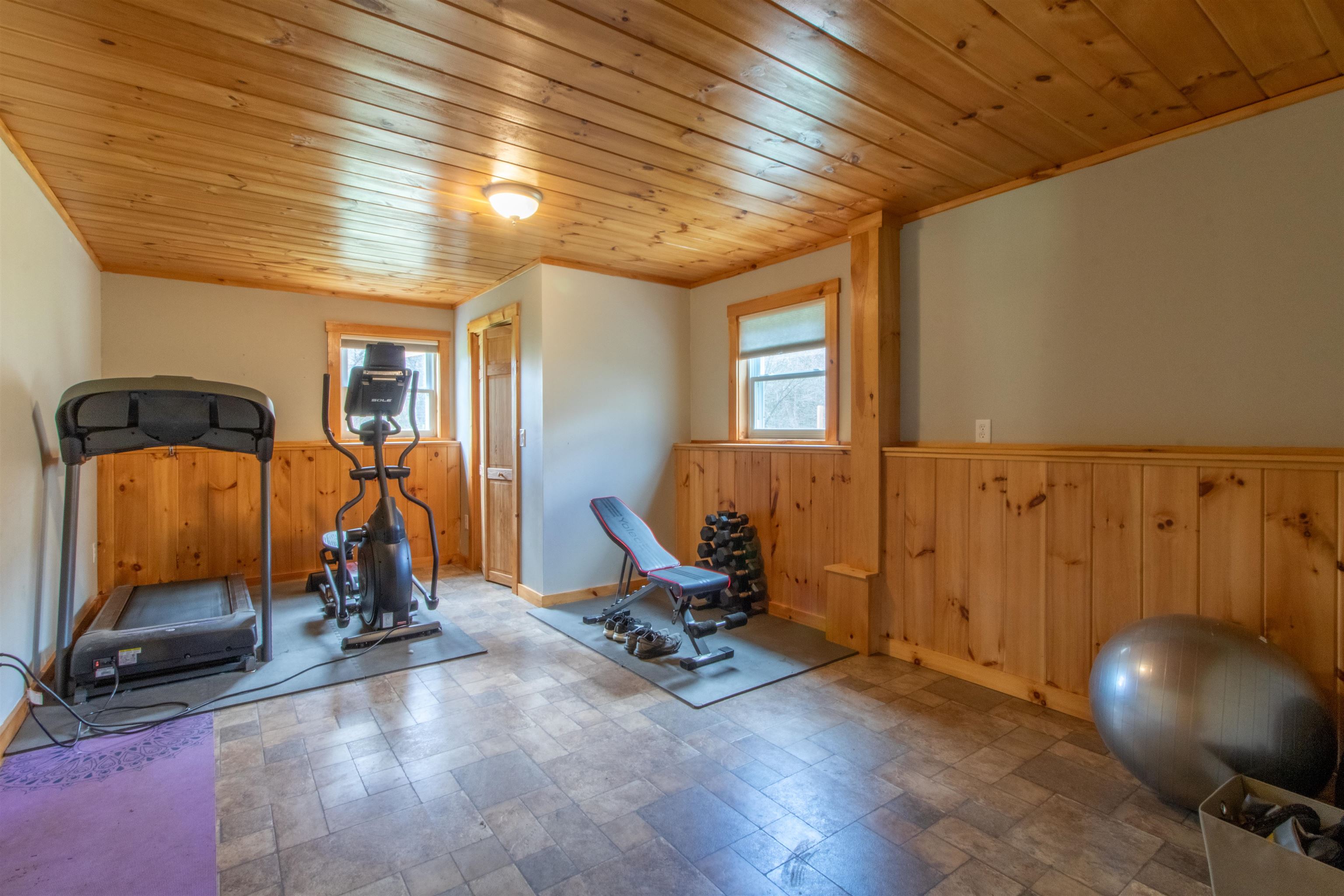 2111 Beebe Road Derby, VT 05855 - Photo 36 of 44