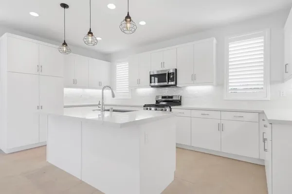 $640,000 | 35923 Hinksey Street, Palm Desert, CA 92211