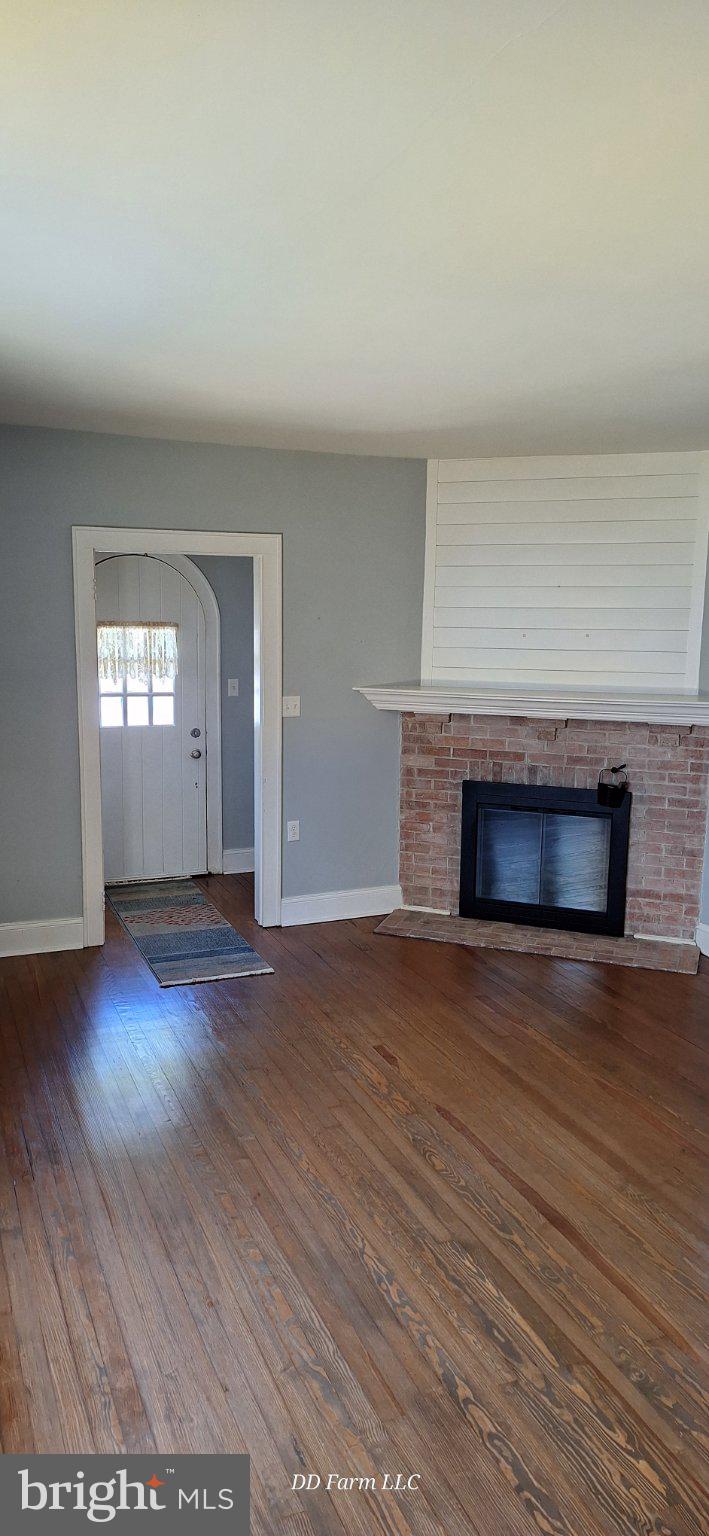 231 West Pine Street Georgetown, DE 19947 - Photo 26 of 26 Cozy living space with classic charm.