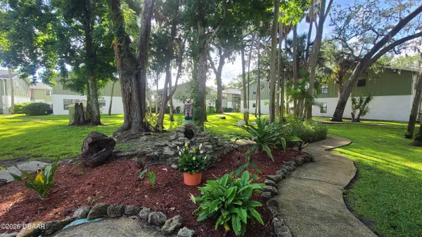 $1,250 | 840 Center Avenue, Unit 30, Holly Hill, FL 32117