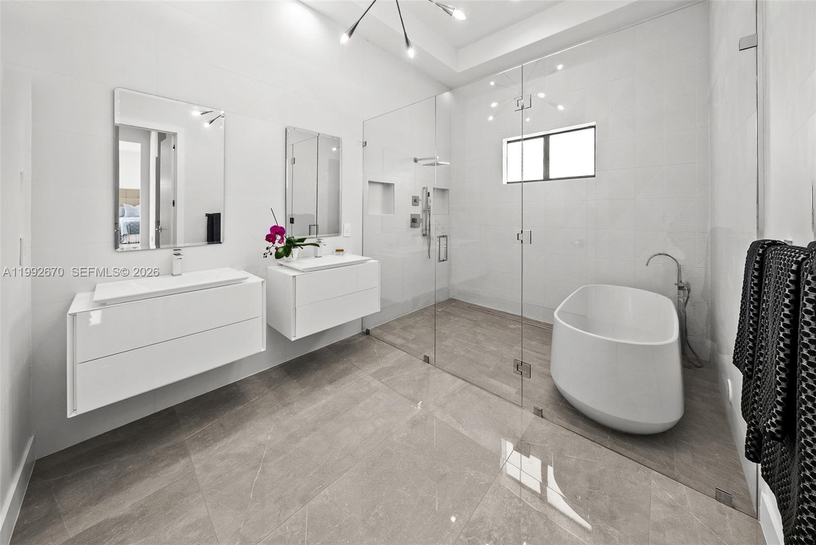 17950 Southwest 192nd Street Miami, FL 33187 - Photo 15 of 31