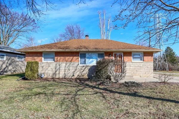 $269,900 | 749 South 4th Avenue, Beech Grove, IN 46107