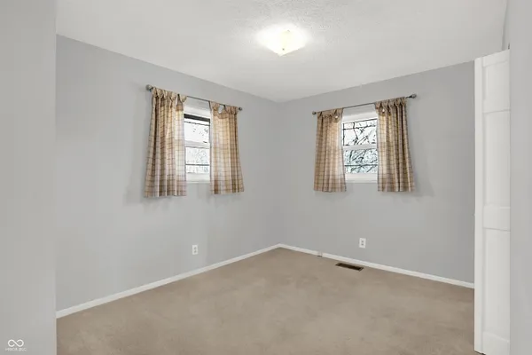 $259,900 | 749 South 4th Avenue, Beech Grove, IN 46107