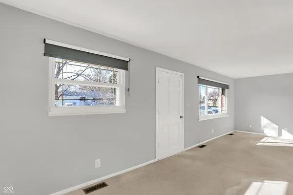 $259,900 | 749 South 4th Avenue, Beech Grove, IN 46107
