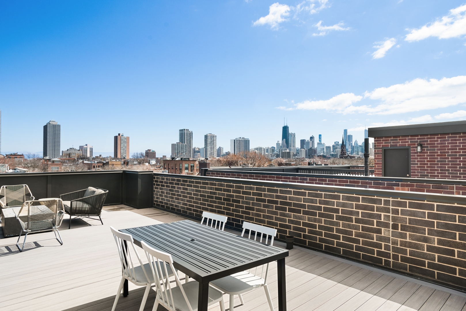 2020 North Howe Street, Unit 3S Chicago, IL 60614 - Photo 28 of 31 a view of a terrace with chairs
