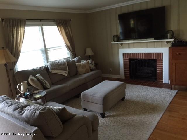 4310 Kinloch Road Louisville, KY 40207 - Photo 8 of 32 8c