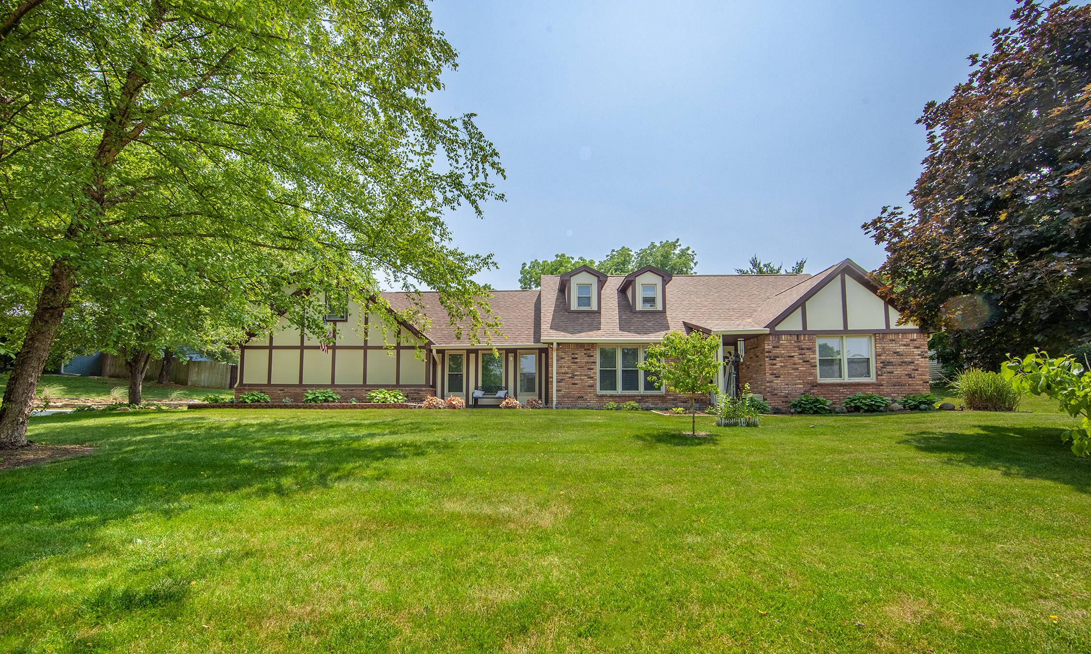 1019 Lancashire Lane Pendleton, IN 46064 - Photo 1 of 46